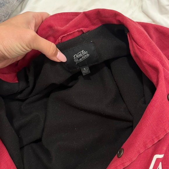 Red Deus Jacket - Picture 3 of 4